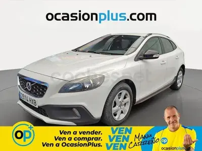 Usado Volvo V40 CC Kinetic 115 CV (84 kW) 2014 Blanco Familiar