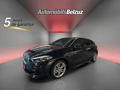 Negro Usado 2024 BMW 118 Sport Line Utilitario | 27.490 € (Super precio)