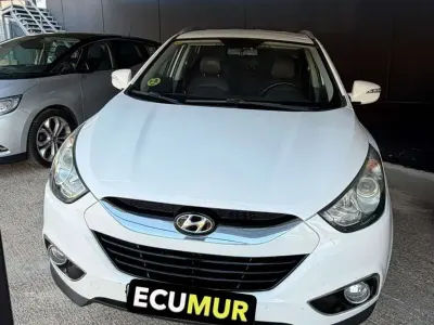 Usado Hyundai ix35 GLS 136 CV (100 kW) 2012 Blanco SUV