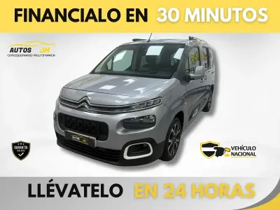 Usado Citroën Berlingo Shine 102 CV (75 kW) 2021 Gris Monovolumen