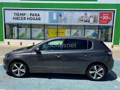 Gris / plata Usado 2015 Peugeot 308 Allure Berlina | 9950 € (Precio justo)