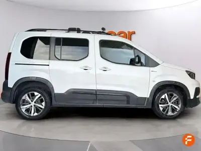 Gebraucht Peugeot Rifter GT-line 130 PS (95 kW) 2020 Weiß Van / Kleinbus