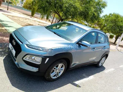 Usado Hyundai Kona 120 CV (88 kW) 2018 Gris / plata SUV
