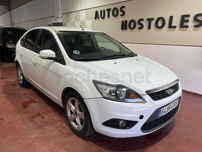 Blanco Usado 2009 Ford Focus Trend Berlina | 3995 € (Precio justo)