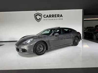Usado Porsche Panamera 300 CV (220 kW) 2014 Gris / plata Utilitario