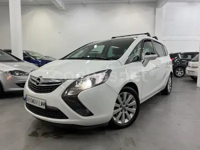 Usado Opel Zafira Tourer Excellence 140 CV (102 kW) 2016 Blanco Monovolumen