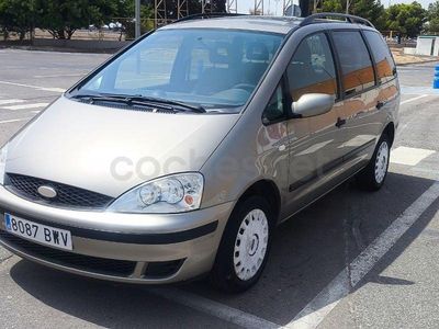 Usado Ford Galaxy Trend 115 CV (84 kW) 2002 Beige Monovolumen