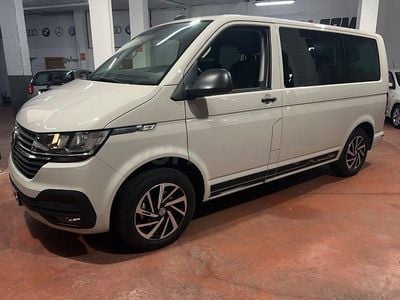 Usado VW Multivan 150 CV (110 kW) 2021 Beige Van