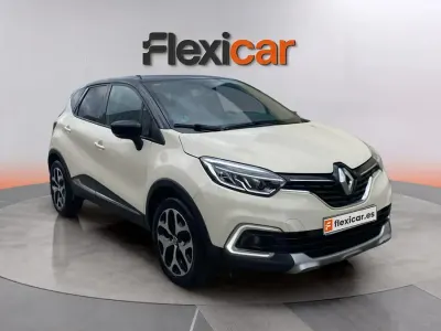 Usado Renault Captur Intens 90 CV (66 kW) 2018 Beige SUV