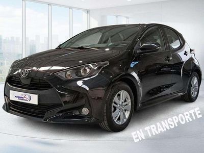 Negro Usado 2022 Toyota Yaris Hybrid Active Utilitario | 16.990 € (Precio justo)