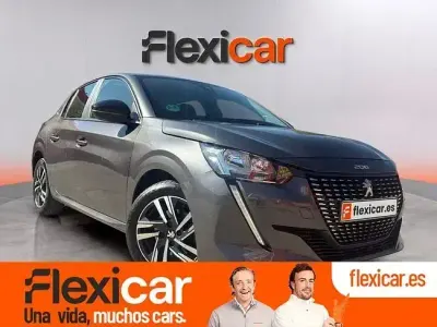 Usado Peugeot 208 Active 100 CV (73 kW) 2023 Gris Utilitario