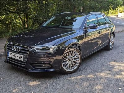 Usado Audi A4 Advanced 143 CV (105 kW) 2012 Azul Familiar