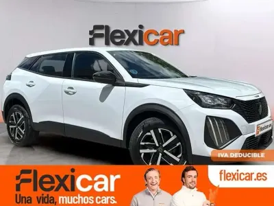 Usado Peugeot 2008 Active 102 CV (75 kW) 2023 Blanco SUV