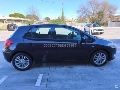 Usado Toyota Auris Luna 90 CV (66 kW) 2009 Negro Utilitario