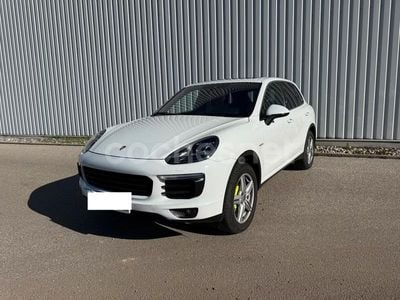 Porsche Cayenne S E-Hybrid
