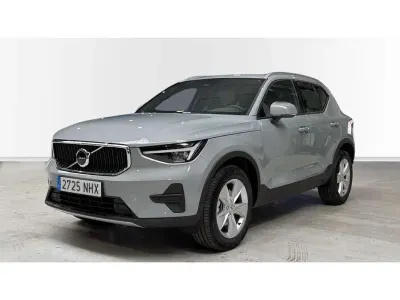 Nuevo Volvo XC40 Core 2025 Gris SUV