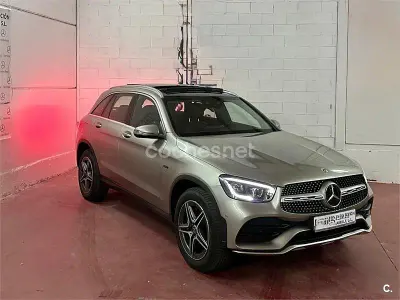 Usado Mercedes GLC300e 306 CV (225 kW) 2021 Gris / plata SUV