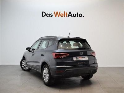 Usado Seat Arona Style 115 CV (84 kW) 2025 Gris SUV