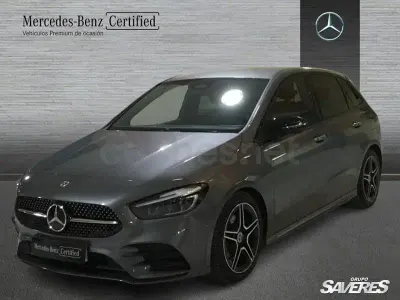 Usado Mercedes B200 150 CV (110 kW) 2024 Gris / plata Utilitario