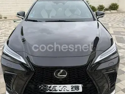 Usado Lexus NX350h Sport Line 242 CV (177 kW) 2022 Negro SUV