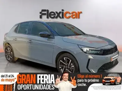 Usado Opel Corsa 100 CV (73 kW) 2024 Gris Utilitario