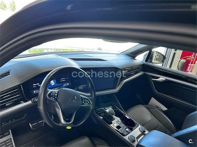 Usado VW Touareg R-line 286 CV (210 kW) 2021 Negro SUV