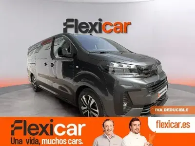 Begagnad Peugeot Traveller Business-Line 180 HK (132 kW) 2024 Grå Minibuss