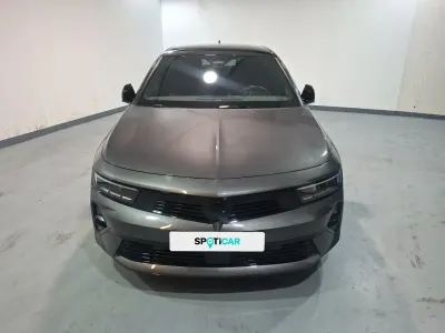 Usado Opel Astra 131 CV (96 kW) 2025 Gris Utilitario