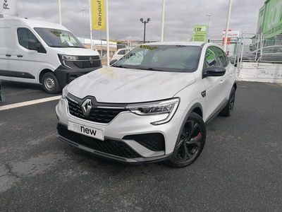 Begagnad Renault Arkana RS Line 140 HK (102 kW) 2022 Vit SUV