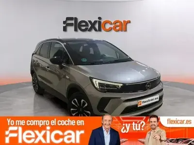 Usado Opel Crossland Elegance 110 CV (80 kW) 2024 Gris SUV