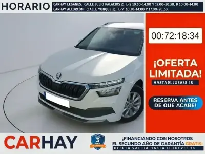 Usado Skoda Kamiq Ambition 110 CV (80 kW) 2021 Blanco SUV
