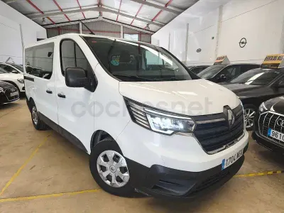 Usado Renault Trafic Equilibre 110 CV (80 kW) 2023 Blanco Monovolumen