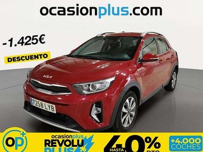 Usado Kia Stonic 101 CV (74 kW) 2022 Rojo SUV