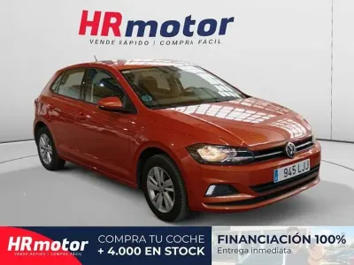 Usado VW Polo Advance 95 CV (69 kW) 2020 Naranja Utilitario