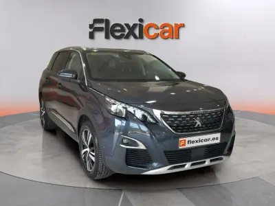Usado Peugeot 5008 Allure 131 CV (96 kW) 2018 Azul SUV