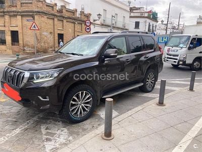 Usado Toyota Land Cruiser Limited 177 CV (130 kW) 2018 Granate SUV