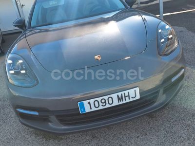 Porsche Panamera 4S