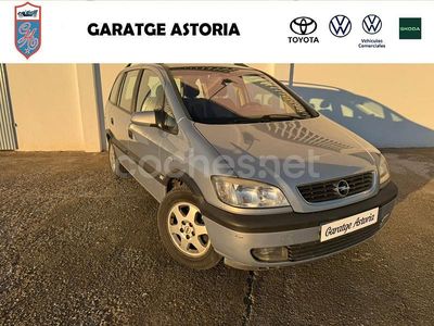 Gris / plata Usado 2003 Opel Zafira Elegance Monovolumen | 3500 € (Caro)