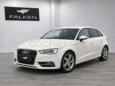 Usado Audi A3 Attraction 150 CV (110 kW) 2013 Blanco Berlina