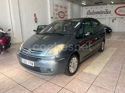 Gris / plata Usado 2007 Citroën Xsara Picasso Exclusive Monovolumen | 3499 € (Precio justo)