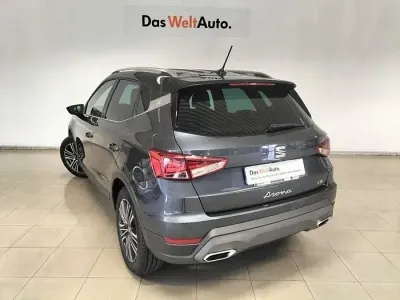 Usado Seat Arona Xperience 115 CV (84 kW) 2025 Gris SUV