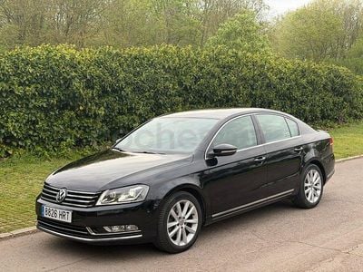Używany VW Passat Highline 170 KM (125 kW) 2013 Czarny Sedan/Limuzyna