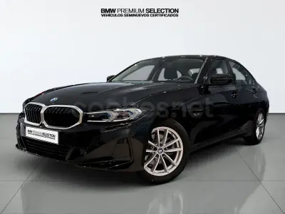 Usado BMW 320e 204 CV (150 kW) 2025 Negro Berlina