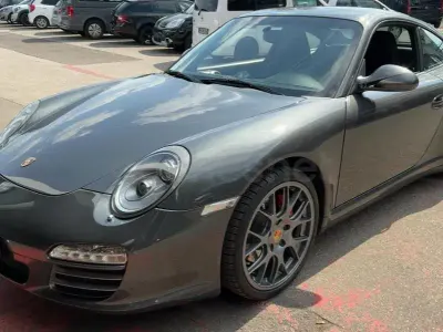 Käytetty Porsche 911 Carrera 4S
