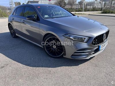 Usado Mercedes A180 109 CV (80 kW) 2019 Gris / plata Berlina