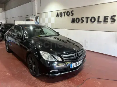Usado Mercedes E250 Elegance 204 CV (150 kW) 2010 Negro Coupe