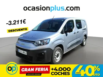 Usado Fiat Doblò 102 CV (75 kW) 2023 Gris Monovolumen