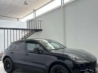 Usado Porsche Macan 245 CV (180 kW) 2020 Negro SUV