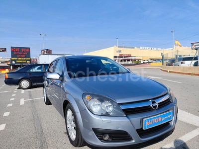 Usado Opel Astra Enjoy 105 CV (77 kW) 2006 Azul Berlina