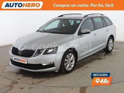 Gris Usado 2018 Skoda Octavia Ambition Utilitario | 11.699 € (Precio justo)